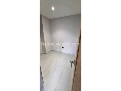 Apartamento de 2 alcobas en venta en Maria Auxiliadora, Sabaneta, 65 m² · foto 9 de 20