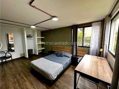 Apartamento de 5 alcobas en venta en Aguacatala El Poblado, Medellín, 250 m² · foto 11 de 20