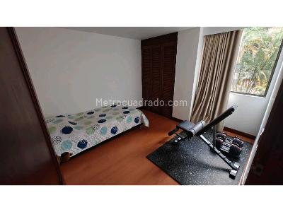 Apartamento de 4 alcobas en venta en El Poblado, Medellín, 151 m² · foto 16 de 20