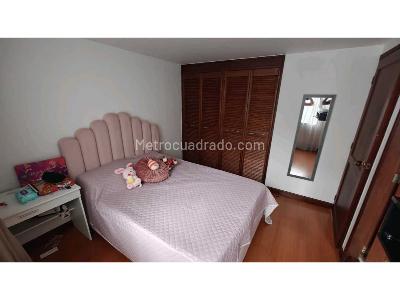 Apartamento de 4 alcobas en venta en El Poblado, Medellín, 151 m² · foto 19 de 20
