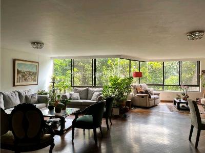 Apartamento de 4 alcobas en venta en El Poblado, Medellín, 207 m² · foto 2 de 20