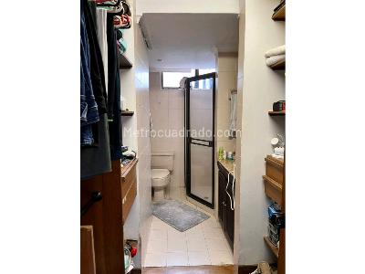 Apartamento de 4 alcobas en venta en El Poblado, Medellín, 207 m² · foto 11 de 20