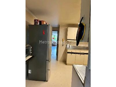 Apartamento de 4 alcobas en venta en El Poblado, Medellín, 207 m² · foto 18 de 20