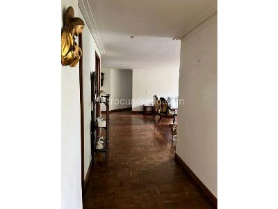Apartamento de 4 alcobas en venta en El Poblado, Medellín, 207 m² · foto 19 de 20