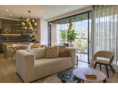 Apartamento de 2 alcobas en venta en El Poblado, Medellín, 125 m² · foto 3 de 16