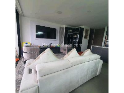 Apartamento en venta en Envigado, Envigado · foto 2 de 18