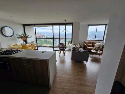 Apartamento de 2 alcobas en venta en El Trianon, Envigado, 83 m² · foto 4 de 14