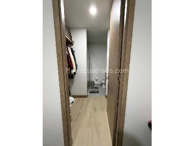 Apartamento de 3 alcobas en venta en Sabaneta, Sabaneta, 78 m² · foto 10 de 17