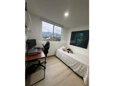 Apartamento de 3 alcobas en venta en Sabaneta, Sabaneta, 78 m² · foto 12 de 17