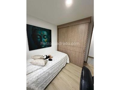 Apartamento de 3 alcobas en venta en Sabaneta, Sabaneta, 78 m² · foto 13 de 17