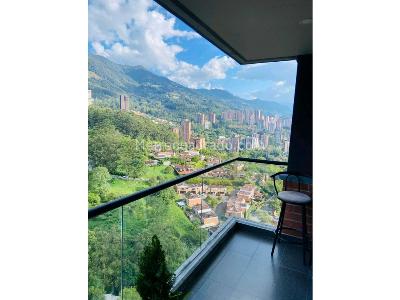 Apartamento de 2 alcobas en venta en El Poblado, Medellín, 79 m² · foto 9 de 11