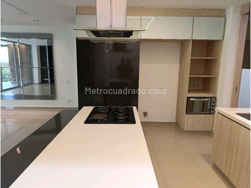 4BR House in Andalucia (300 m²) - 3