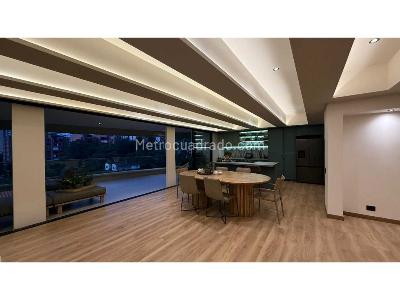 Apartamento de 4 alcobas en venta en Los Balsos Poblado, Medellín, 295 m² · foto 2 de 20