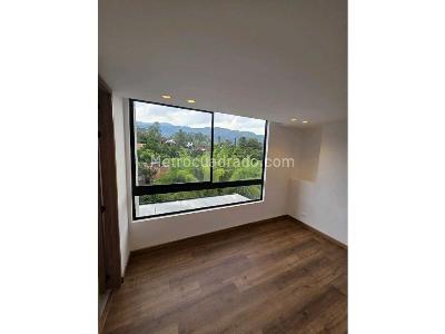 Apartamento de 4 alcobas en venta en Loma De Las Brujas, Envigado, 189 m² · foto 9 de 20
