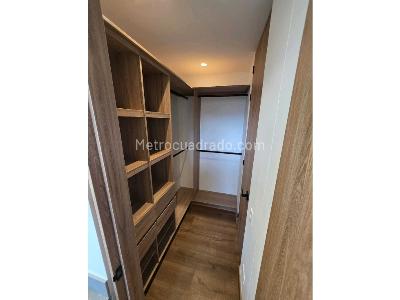 Apartamento de 4 alcobas en venta en Loma De Las Brujas, Envigado, 189 m² · foto 14 de 20