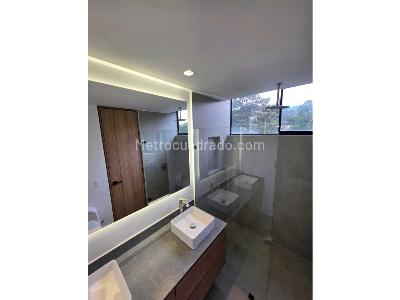 Apartamento de 4 alcobas en venta en Loma De Las Brujas, Envigado, 189 m² · foto 16 de 20