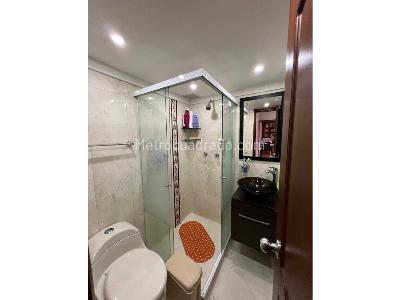 Casa de 4 alcobas en venta en Loma De Los Bernal, Medellín, 225 m² · foto 17 de 20