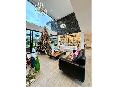 Casa de 5 alcobas en venta en Alto Las Palmas, Envigado, 2000 m² · foto 12 de 20