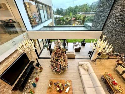 Casa de 5 alcobas en venta en Alto Las Palmas, Envigado, 2000 m² · foto 14 de 20