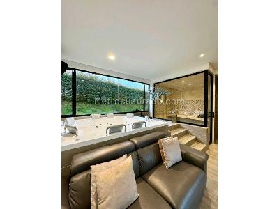 Casa de 5 alcobas en venta en Alto Las Palmas, Envigado, 2000 m² · foto 17 de 20