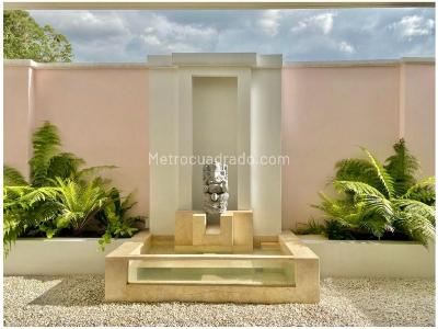 Casa de 5 alcobas en venta en Cola Del Zorro, Medellín, 450 m² · foto 2 de 20