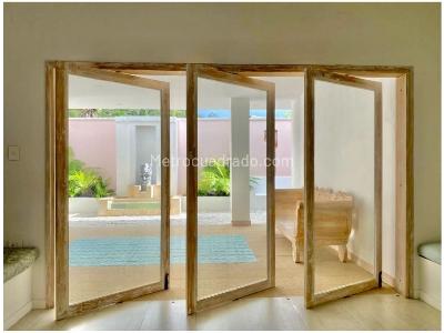 Casa de 5 alcobas en venta en Cola Del Zorro, Medellín, 450 m² · foto 3 de 20