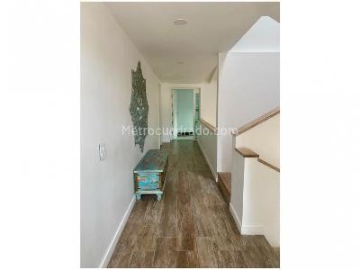 Casa de 5 alcobas en venta en Cola Del Zorro, Medellín, 450 m² · foto 18 de 20