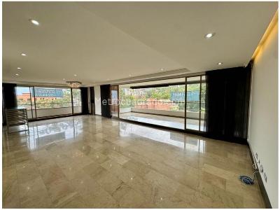 Apartamento en venta en El Poblado, Medellín · foto 2 de 20