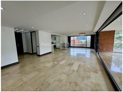Apartamento en venta en El Poblado, Medellín · foto 5 de 20