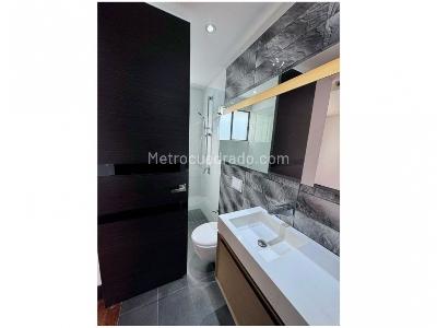Apartamento en venta en El Poblado, Medellín · foto 11 de 20