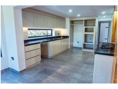Casa de 5 alcobas en venta en Llanogrande, Rionegro, 1145 m² · foto 8 de 13