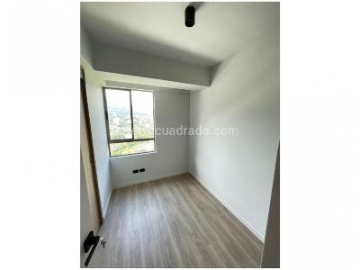 Apartamento de 2 alcobas en venta en Sabaneta, Sabaneta, 66 m² · foto 12 de 18
