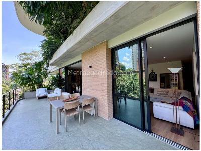 Apartamento en venta en El Poblado, Medellín · foto 2 de 18