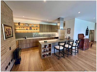 Apartamento en venta en El Poblado, Medellín · foto 5 de 18