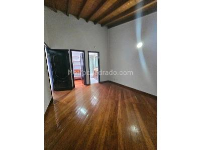Casa de 5 alcobas en venta en El Tesoro, Medellín, 420 m² · foto 12 de 20
