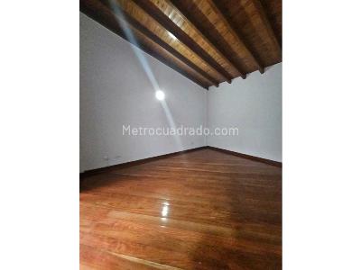 Casa de 5 alcobas en venta en El Tesoro, Medellín, 420 m² · foto 13 de 20