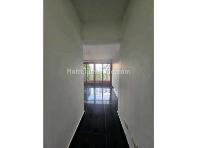 Casa de 5 alcobas en venta en El Tesoro, Medellín, 420 m² · foto 15 de 20