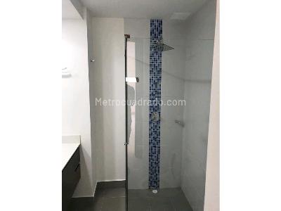 Apartamento en venta en El Poblado, Medellín · foto 6 de 12