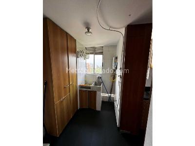 Apartamento de 4 alcobas en venta en El Poblado, Medellín, 169 m² · foto 6 de 17