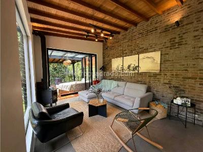 Casa de 3 alcobas en venta en La Doctora, Sabaneta, 117 m² · foto 2 de 19
