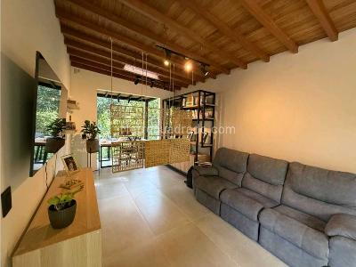 Casa de 3 alcobas en venta en La Doctora, Sabaneta, 117 m² · foto 4 de 19