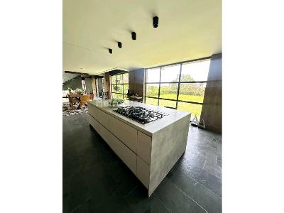 Casa de 4 alcobas en venta en Alto Las Palmas, Envigado, 1061 m² · foto 9 de 20