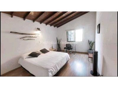 Apartamento de 4 alcobas en venta en Laureles, Medellín, 165 m² · foto 10 de 20