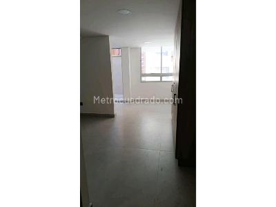 Apartamento de 3 alcobas en venta en Laureles, Medellín, 140 m² · foto 18 de 20