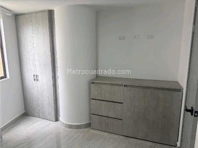 Apartamento de 2 alcobas en venta en Aves Maria, Sabaneta, 74 m² · foto 11 de 19