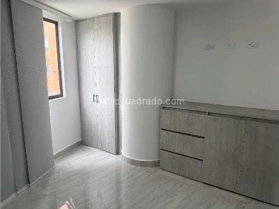 Apartamento de 2 alcobas en venta en Aves Maria, Sabaneta, 74 m² · foto 12 de 19