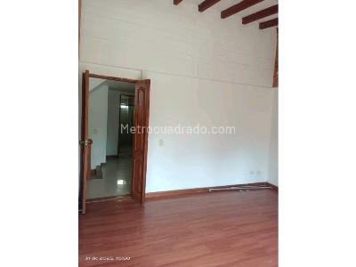 Casa de 4 alcobas en venta en La Doctora, Sabaneta, 250 m² · foto 13 de 20