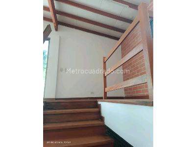 Casa de 4 alcobas en venta en La Doctora, Sabaneta, 250 m² · foto 16 de 20