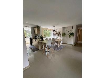 Apartamento de 3 alcobas en venta en Loma De San Jose, Sabaneta, 120 m² · foto 5 de 20