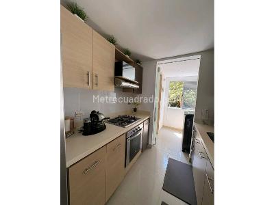 Apartamento de 3 alcobas en venta en Loma De San Jose, Sabaneta, 120 m² · foto 6 de 20